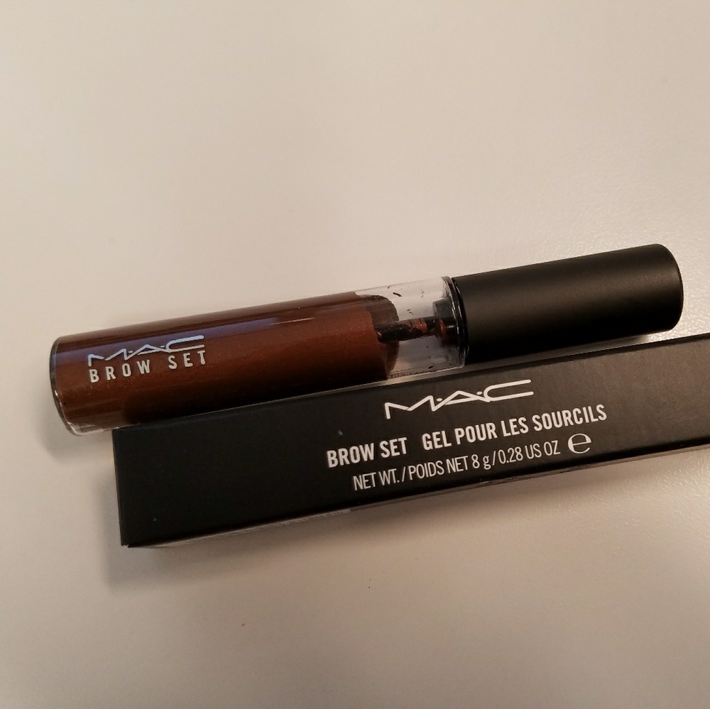 RARE MAC brow gel in show off